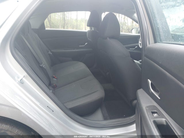 5NPLL4AG6MH011066 Hyundai ELANTRA SE