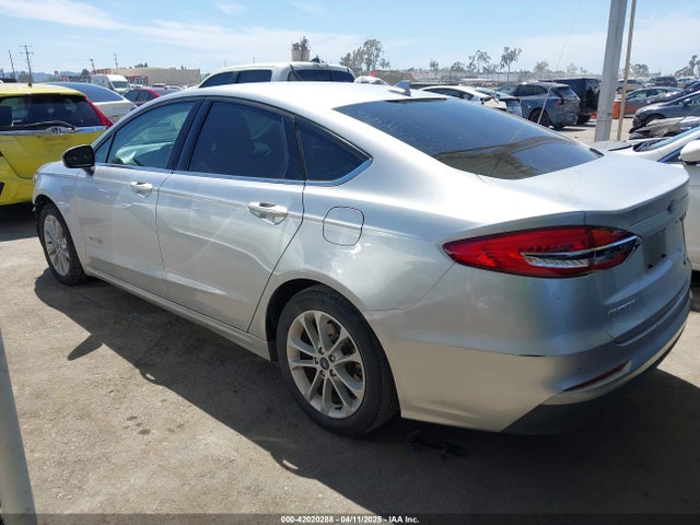 Ford Fusion 2019 3FA6P0LU0KR174339 Image 32