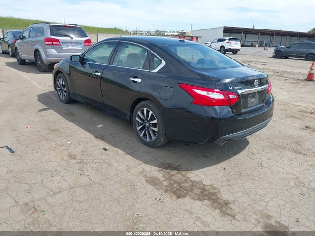 Nissan 2017 2017 1N4AL3AP5HC204544 Image 3