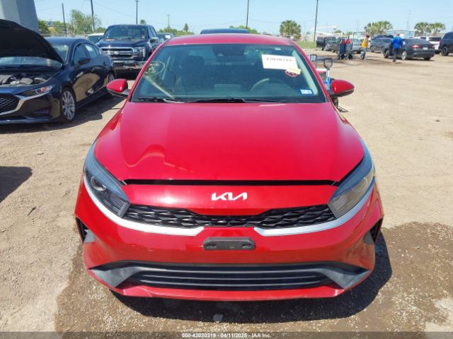 3KPF24AD1PE571575 KIA Forte Lxs