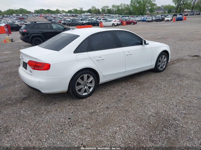 2011 AUDI A4 WAUBFAFL7BN042151 Photo 3