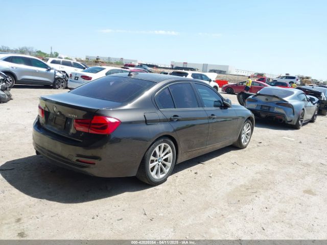 WBA8E1G53HNU13716 BMW 320i