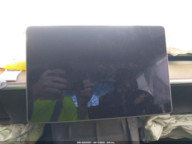 2022 TESLA MODEL 3 5YJ3E1EB3NF105770 Photo 6