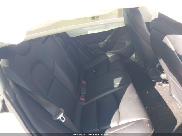 2022 TESLA MODEL 3 5YJ3E1EB3NF105770 Photo 7