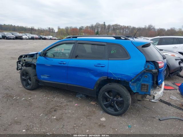 1C4PJLCB0JD595520 Jeep Cherokee Latitude Fwd