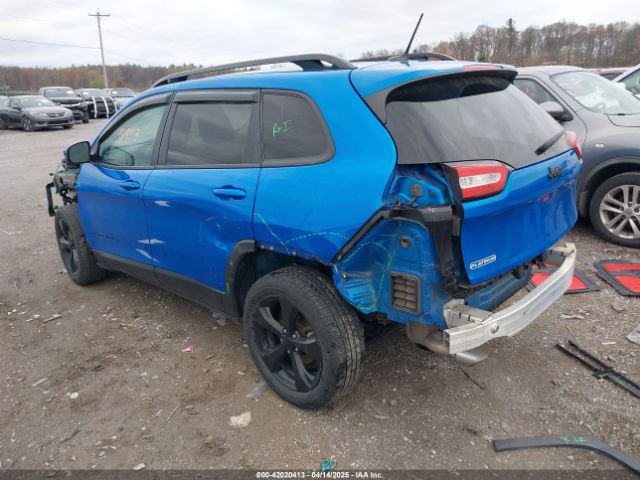 1C4PJLCB0JD595520 Jeep Cherokee Latitude Fwd