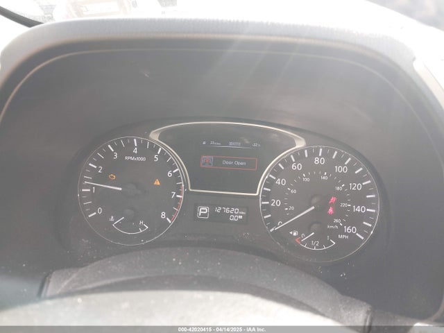 5N1AR2MM6EC703140 Nissan Pathfinder Sl