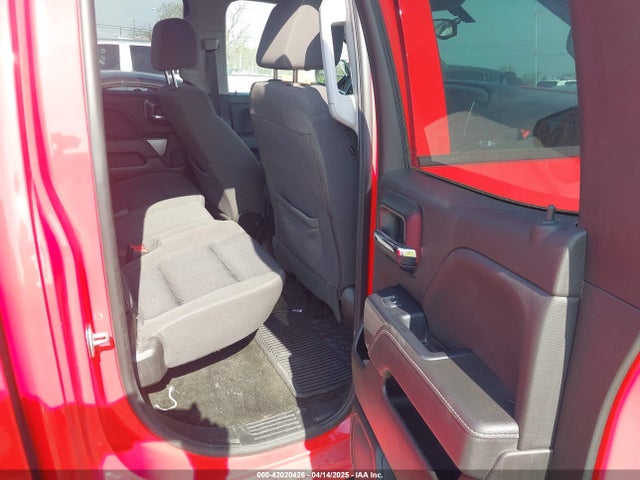 1GCVKREH2JZ264045 Chevrolet Silverado 1500 1lt