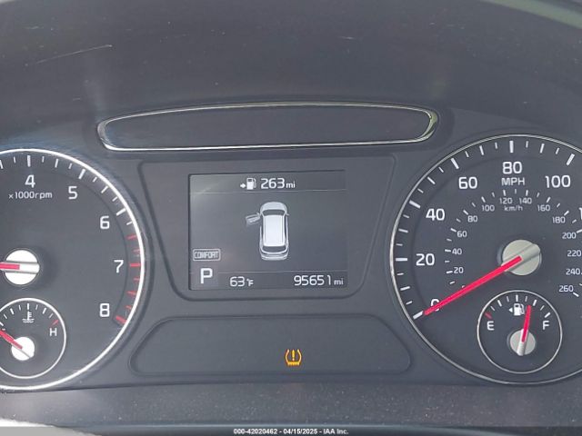 5XYPGDA52KG487940 KIA Sorento 3.3l Lx