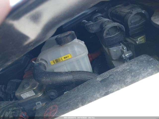 KNDCC3LC2K5252303 KIA Niro S Touring
