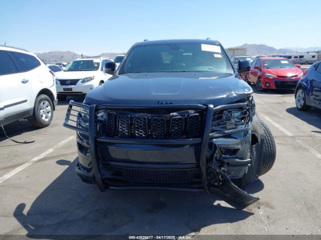 1C4RJFAG1JC377780 Jeep Grand Cherokee Upland 4x4