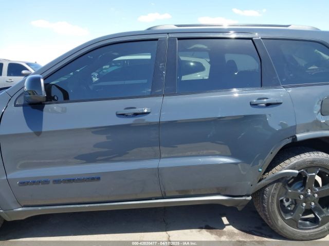 1C4RJFAG1JC377780 Jeep Grand Cherokee Upland 4x4