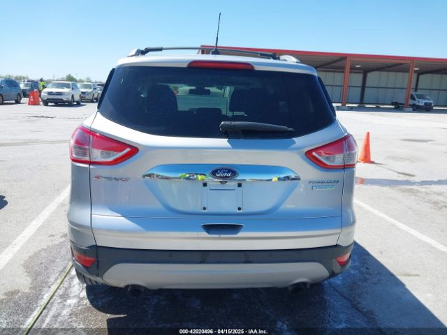 1FMCU0J94EUB84787 Ford Escape Titanium