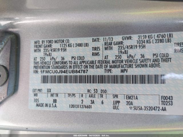 1FMCU0J94EUB84787 Ford Escape Titanium