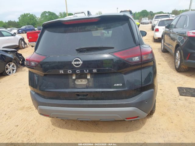 5N1BT3AB4PC676229 Nissan Rogue S Intelligent Awd