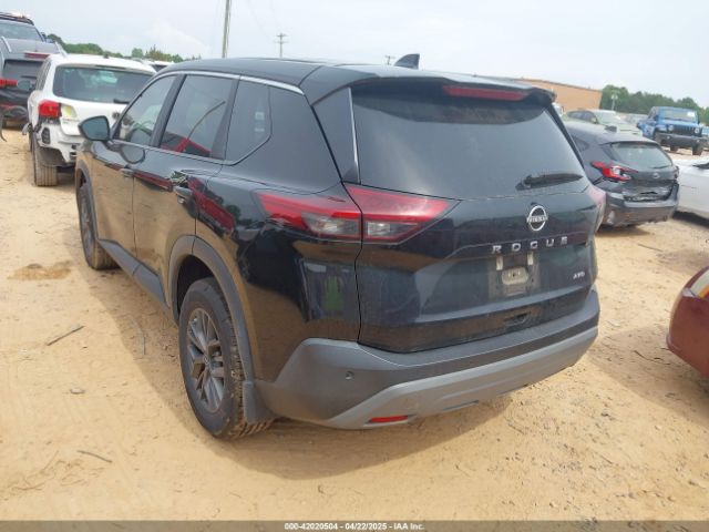 5N1BT3AB4PC676229 Nissan Rogue S Intelligent Awd
