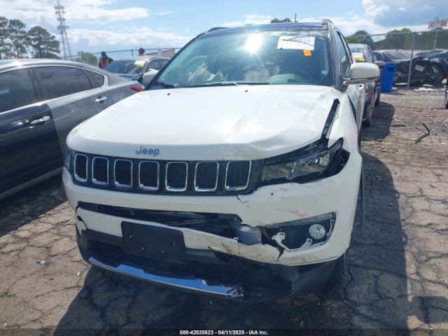 3C4NJDCB0JT314422 Jeep Compass Limited 4x4