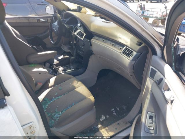 2005 CHRYSLER PACIFICA 2C4GM48L25R367407 Photo 4