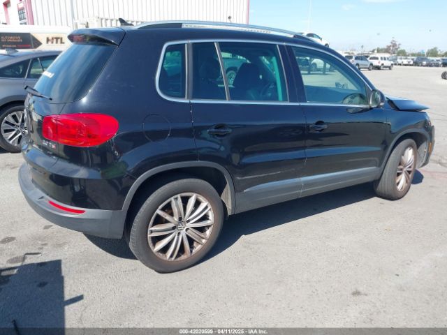 2015 VOLKSWAGEN TIGUAN WVGAV7AX5FW509612 Photo 3
