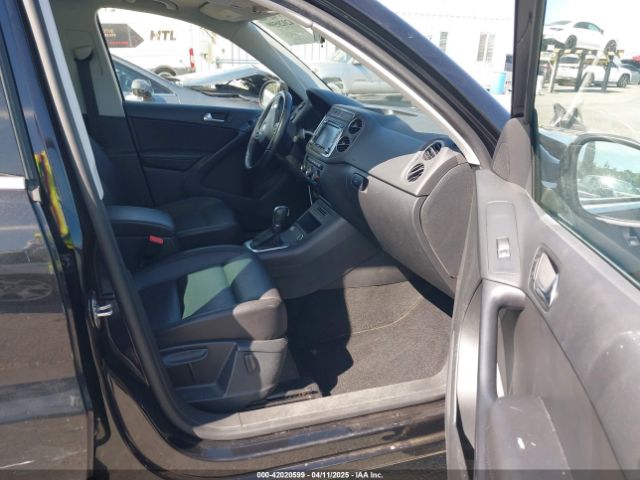 2015 VOLKSWAGEN TIGUAN WVGAV7AX5FW509612 Photo 4