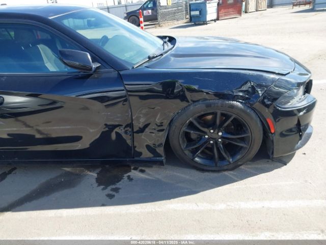 2C3CDXHG6GH146764 Dodge Charger Sxt
