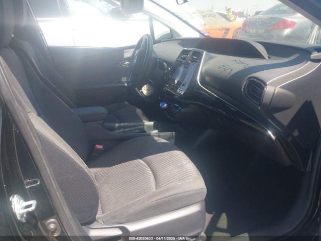 JTDKBRFUXG3003787 Toyota Prius Two