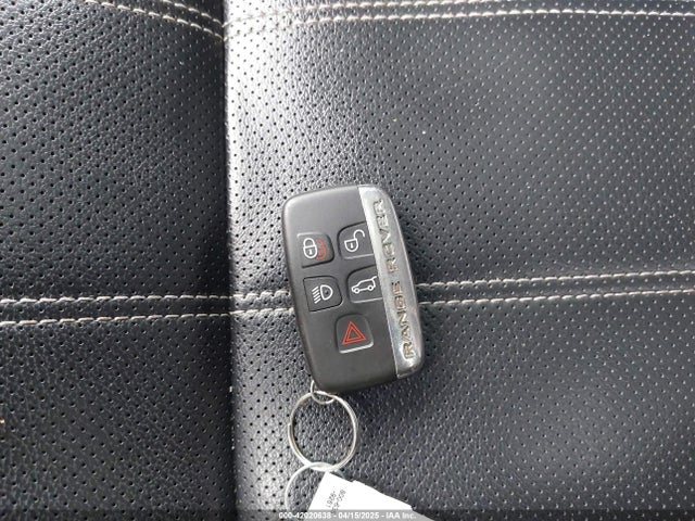 Land Rover aj126 2018 SALYL2RV4JA726467 Image 11