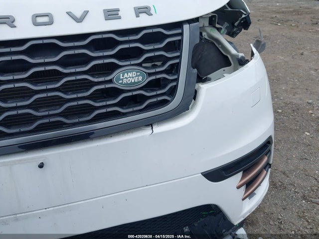 Land Rover aj126 2018 SALYL2RV4JA726467 Image 17
