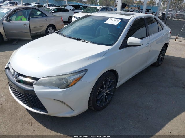 Toyota CAMRY XSE 2017 4T1BF1FK6HU313852 Image 2