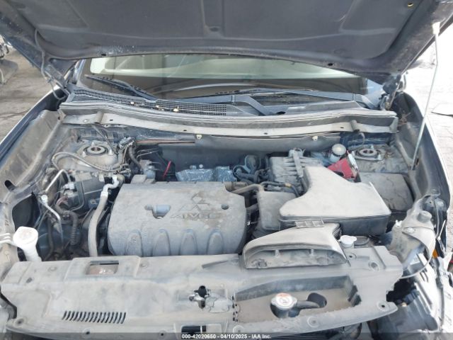 JA4AZ3A3XGZ015495 Mitsubishi Outlander Se