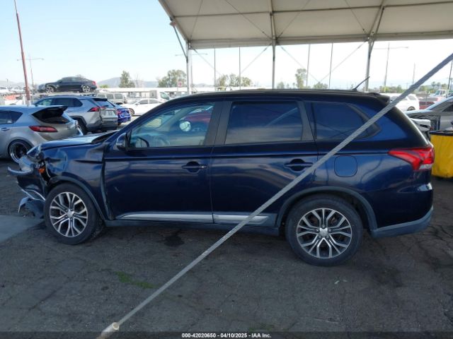 JA4AZ3A3XGZ015495 Mitsubishi Outlander Se
