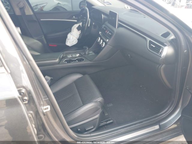 2019 GENESIS G70 KMTG64LA3KU022905 Photo 4