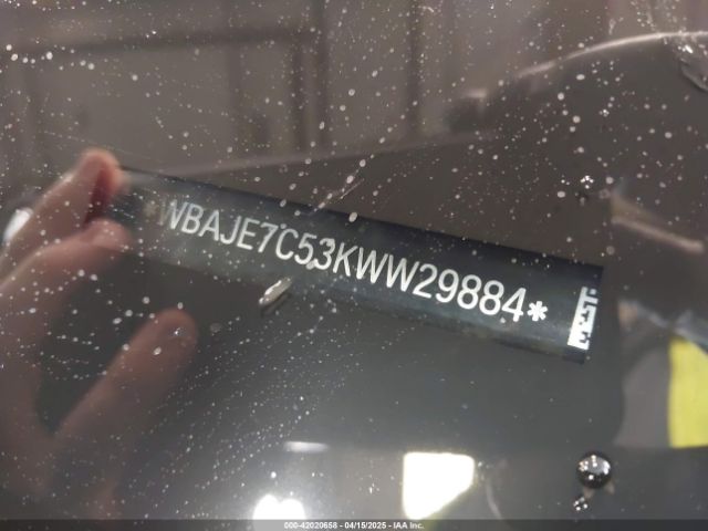 2019 BMW 540I WBAJE7C53KWW29884 Photo 8