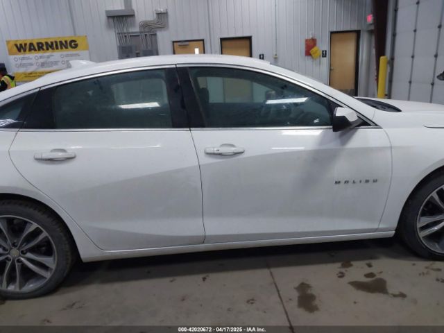 1G1ZD5ST9NF160990 Chevrolet Malibu Fwd Lt