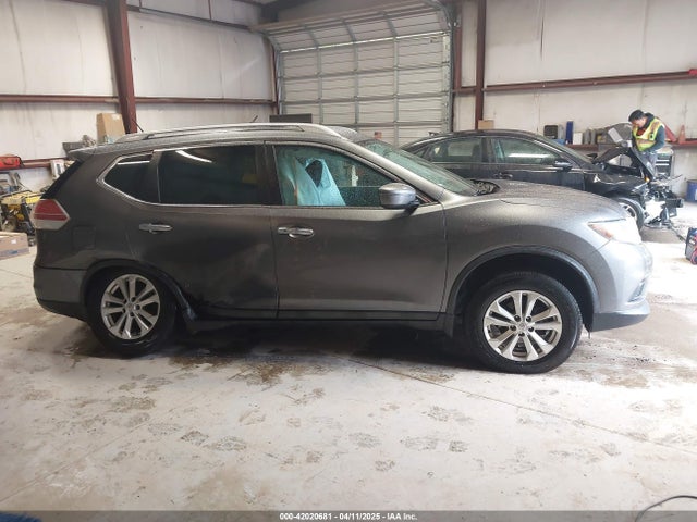 5N1AT2MVXGC919523 Nissan ROGUE SV
