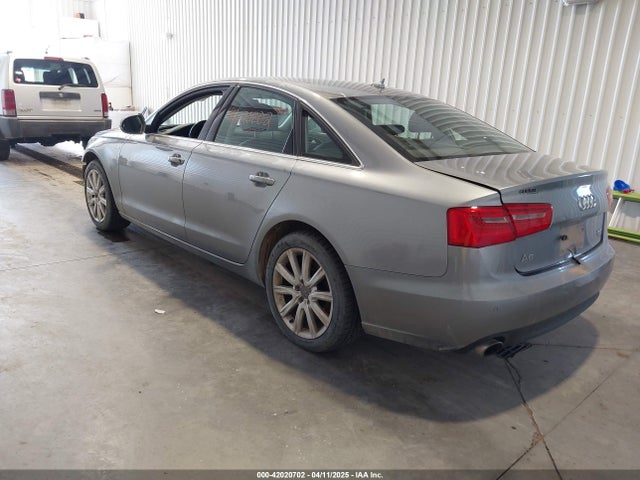 2013 AUDI A6 WAUGGAFC3DN066310 Photo 2