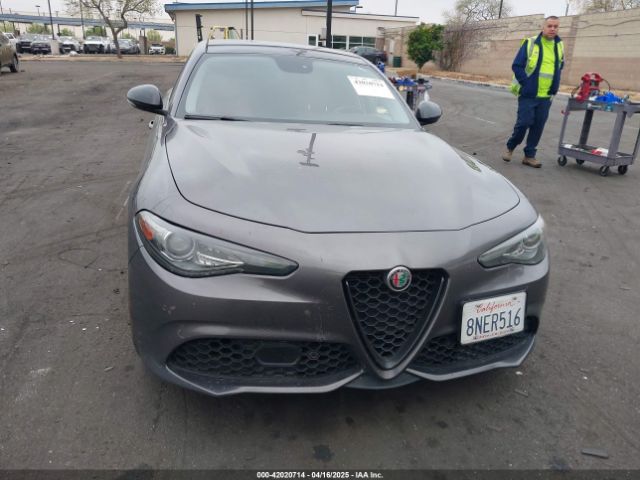 ZARFAMBN6K7607298 Alfa Romeo Giulia Ti Sport Rwd