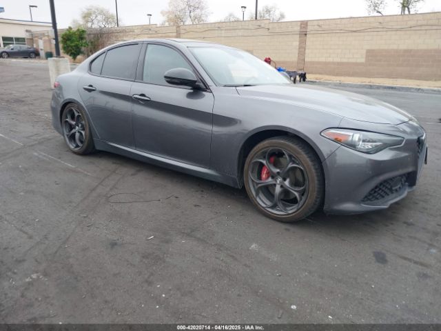 ZARFAMBN6K7607298 Alfa Romeo Giulia Ti Sport Rwd