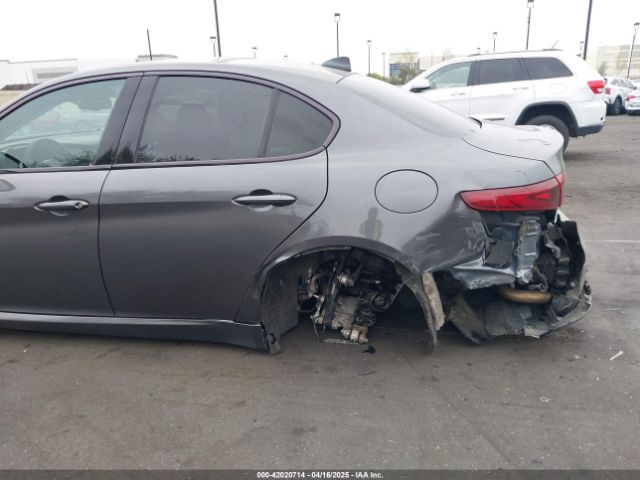 ZARFAMBN6K7607298 Alfa Romeo Giulia Ti Sport Rwd