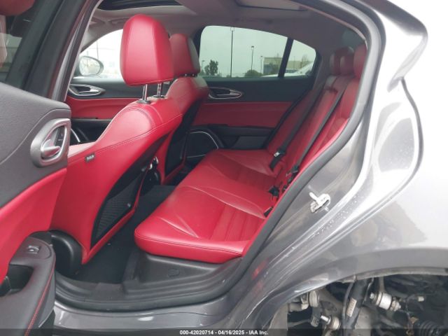 ZARFAMBN6K7607298 Alfa Romeo Giulia Ti Sport Rwd