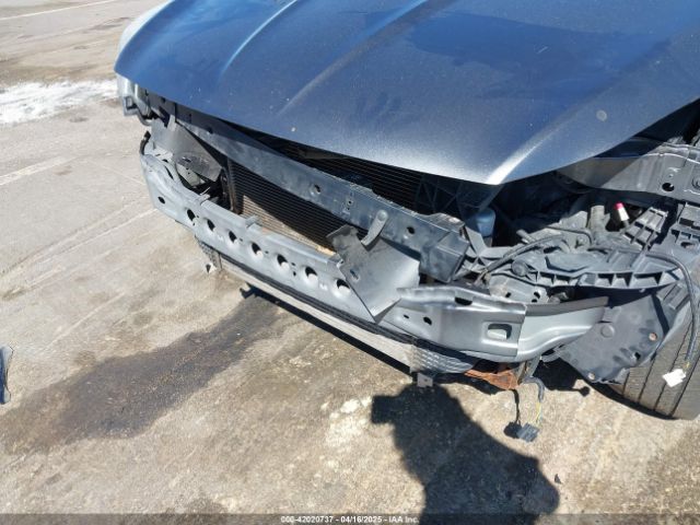 1FMCU9G98FUB04601 Ford ESCAPE SE