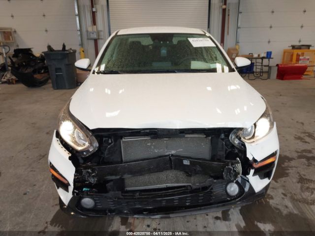3KPF24AD5ME340898 KIA Forte Lxs