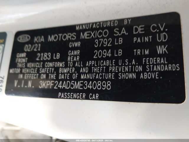 3KPF24AD5ME340898 KIA Forte Lxs
