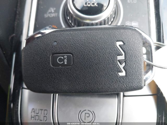 5XYP3DHC8NG303069 KIA Telluride Ex
