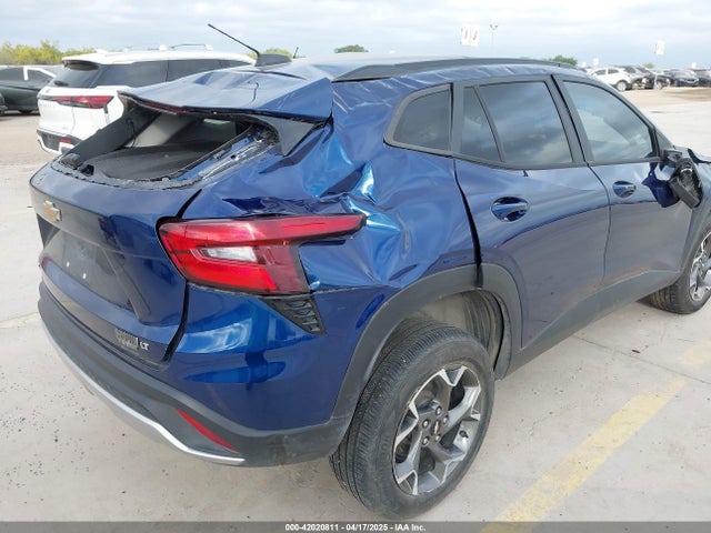 KL77LHE20RC030428 Chevrolet Trax Fwd Lt