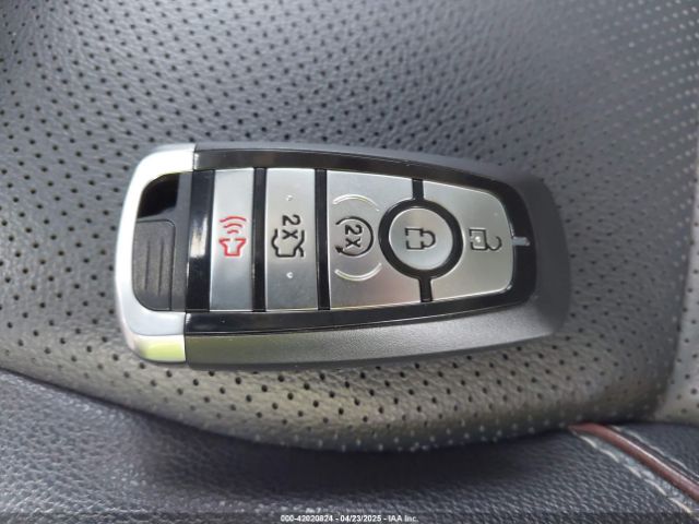 1FTFW1E8XNFC34583 Ford F-150 Lariat