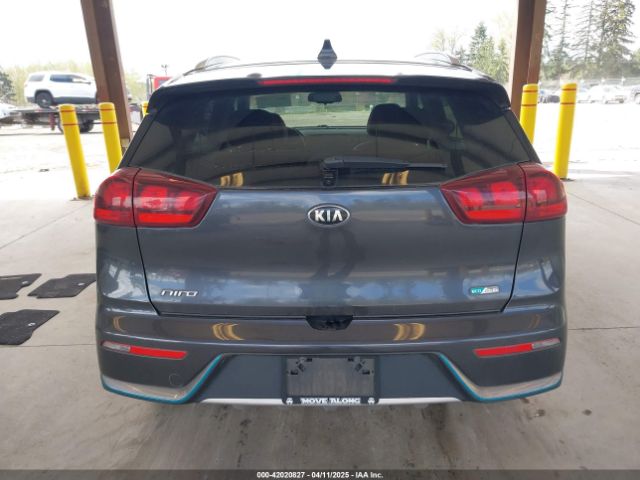KNDCM3LD1K5217385 KIA Niro Plug-in Hybrid Lx