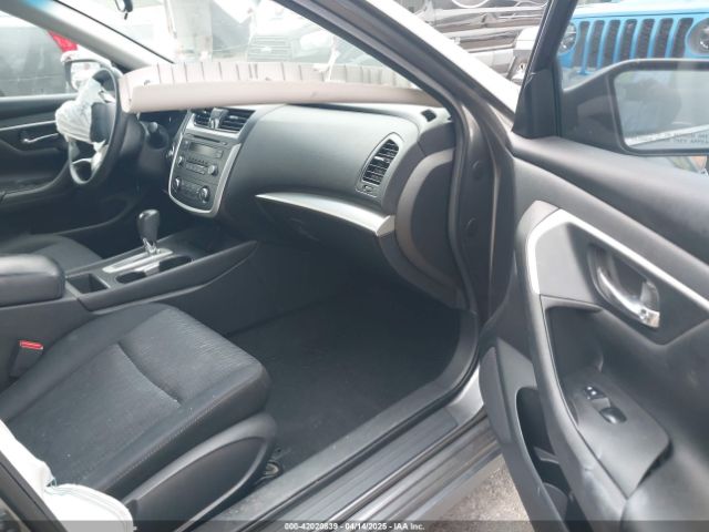1N4AL3AP8HC112716 Nissan ALTIMA 2.5