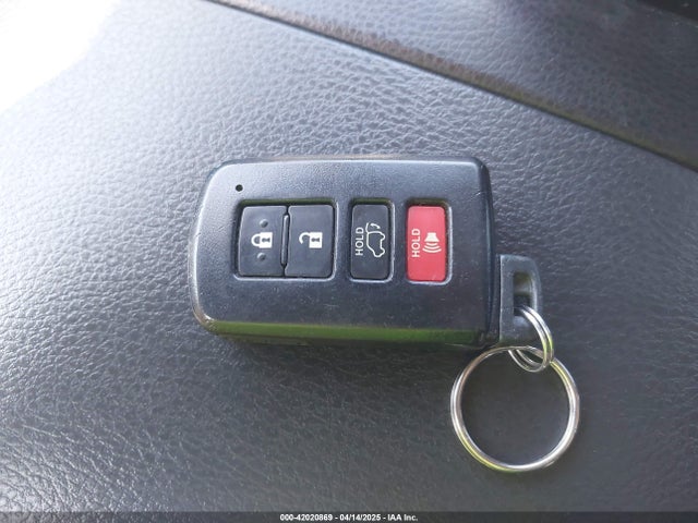5TDJKRFH0FS203332 Toyota Highlander Xle V6