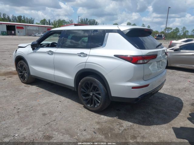 2022 MITSUBISHI OUTLANDER JA4J3UA85NZ055855 Photo 2